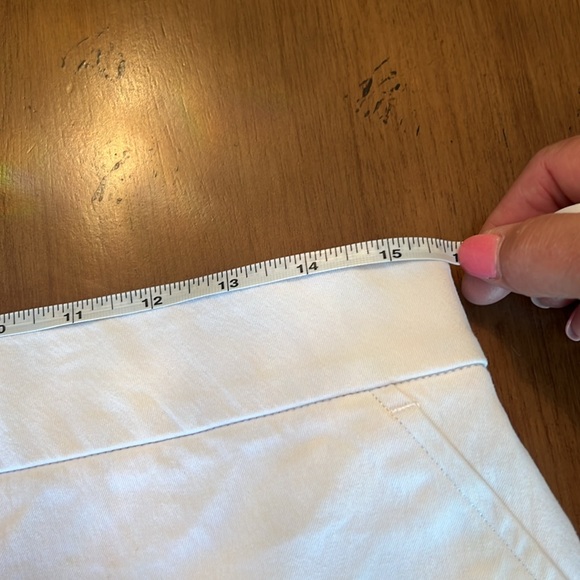 Two pair for price of one!!  Spanx white shorts NWOT and black shorts worn once - Picture 8 of 14